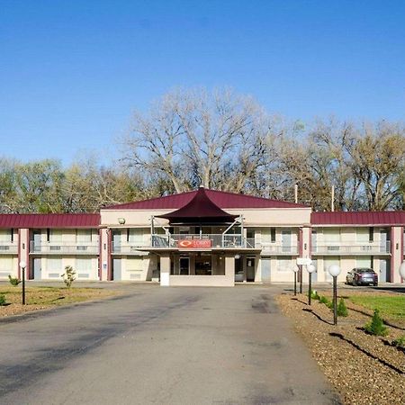 Surestay Hotel Salina Exterior photo