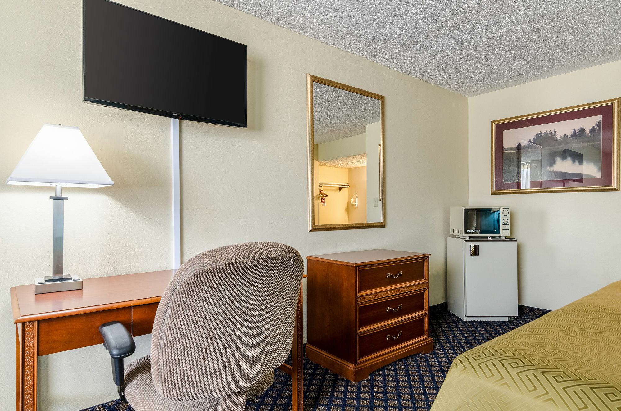 Surestay Hotel Salina Exterior photo