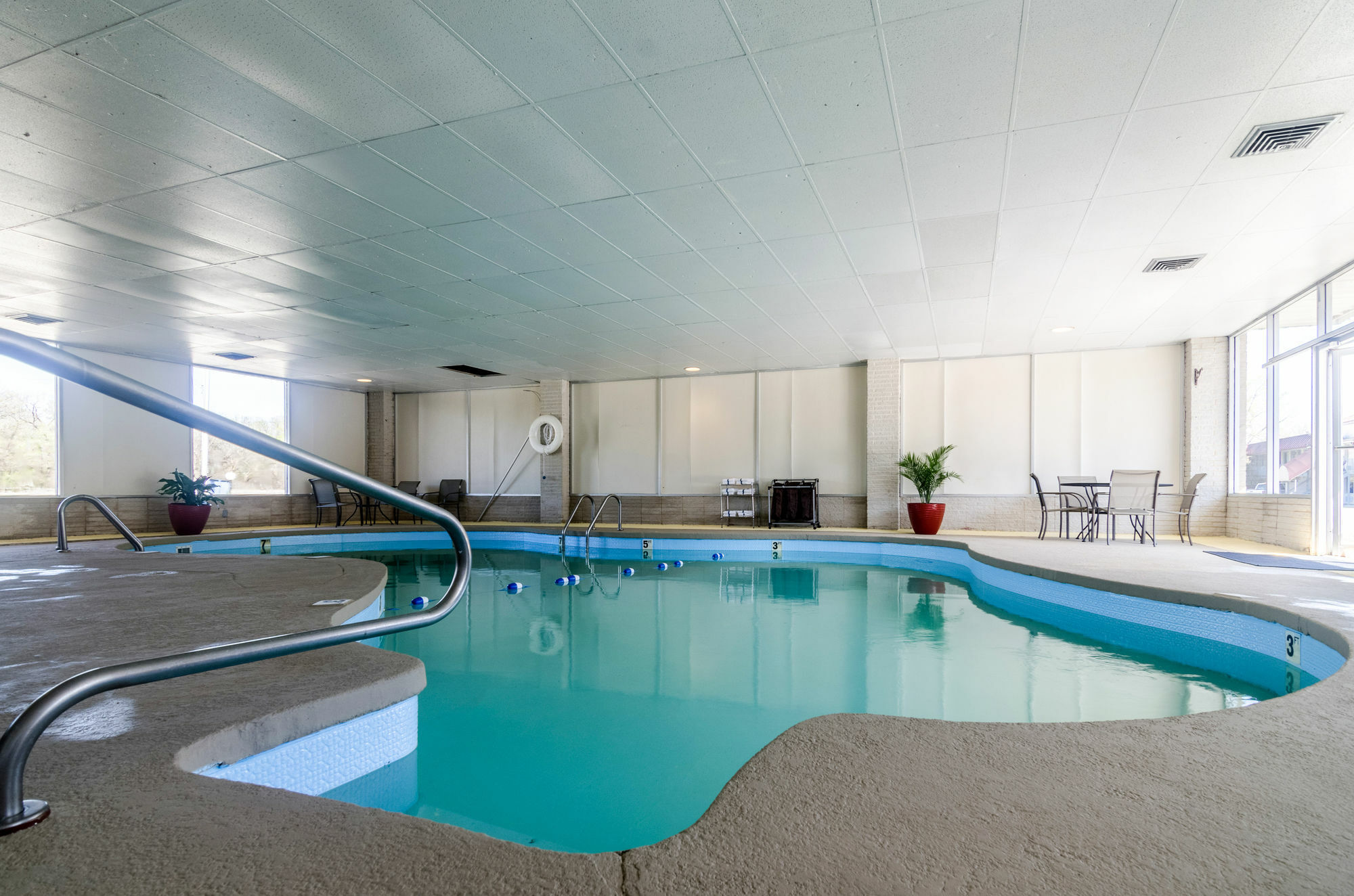 Surestay Hotel Salina Exterior photo