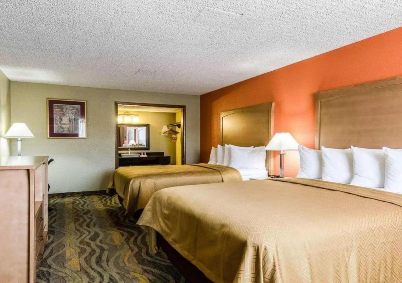 Surestay Hotel Salina Exterior photo